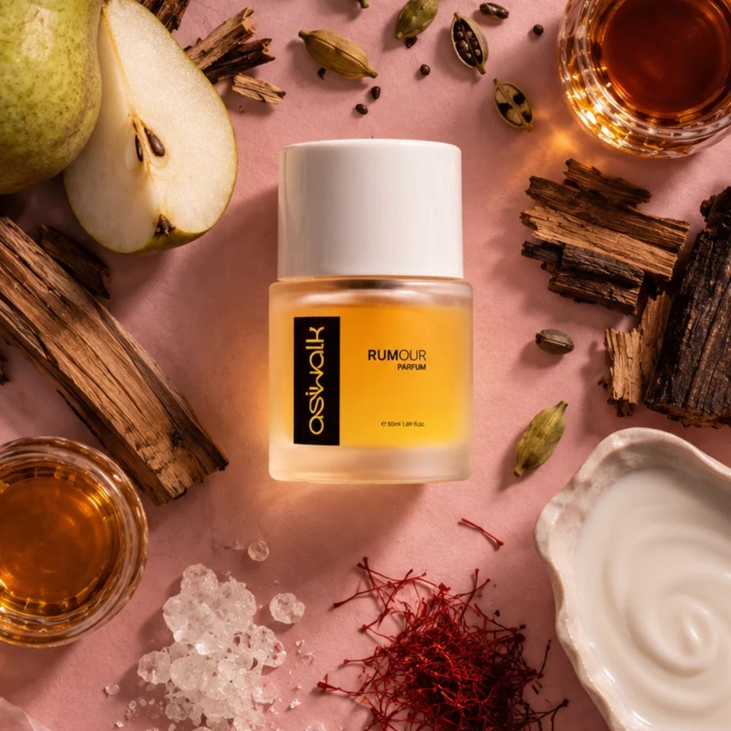 Rumour parfum with pear, saffron and cardamom